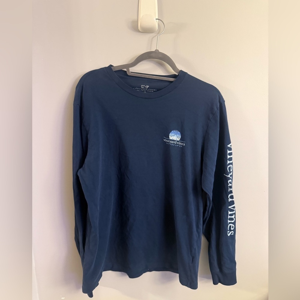 Vineyard Vines Ski You Later Long Sleeve Tee – Size M